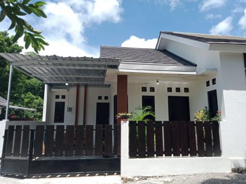 Detail Kontrakan Rumah Di Jogja Nomer 4