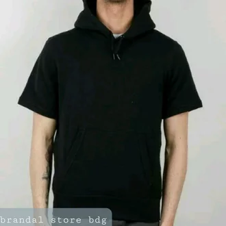 Detail Mentahan Sweater Polos Hitam Nomer 56