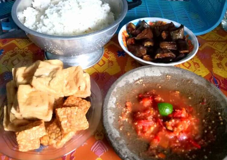 Detail Menu Makan Siang Di Rumah Nomer 15