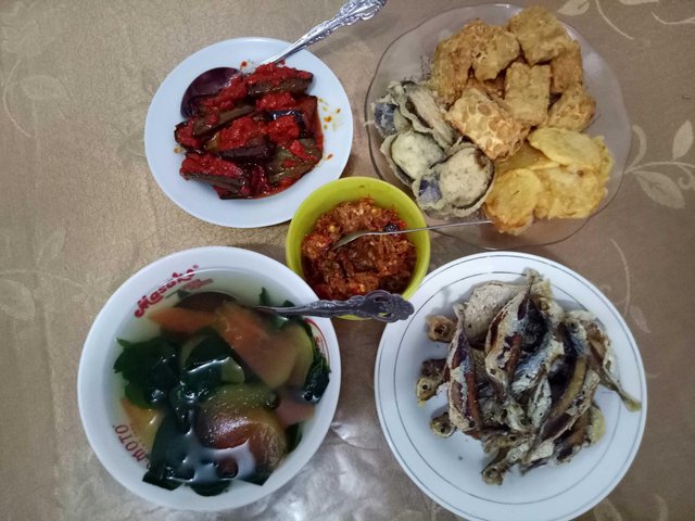 Detail Menu Makan Siang Di Rumah Nomer 5