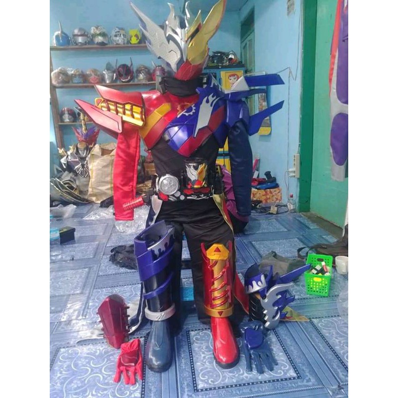 Kostum Kamen Rider Build - KibrisPDR