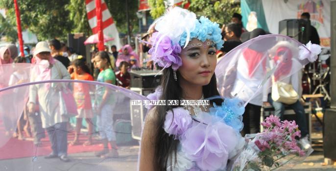 Detail Kostum Karnaval Bunga Nomer 35