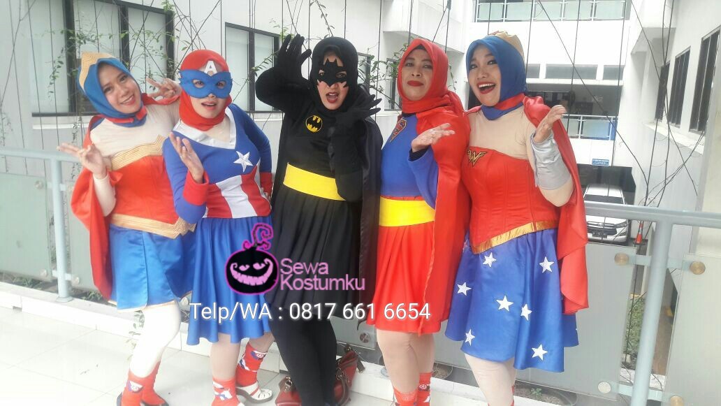 Detail Kostum Superhero Wanita Nomer 6