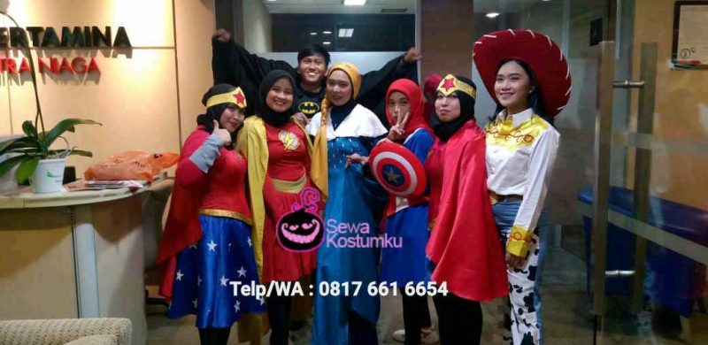 Detail Kostum Superhero Wanita Nomer 52