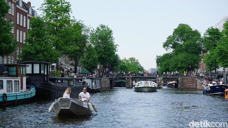 Detail Kota Amsterdam Di Belanda Nomer 11