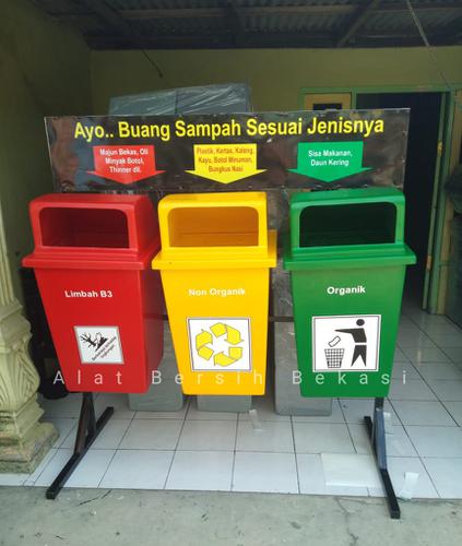 Detail Kotak Sampah 3 Warna Nomer 49