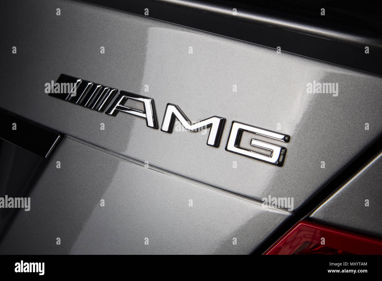 Detail Mercedes Amg Logo Nomer 25