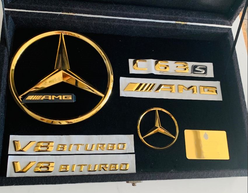 Detail Mercedes Amg Logo Nomer 28