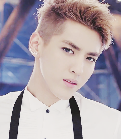 Detail Kris Exo Growl Nomer 4