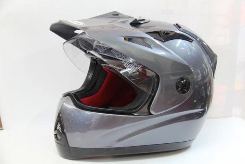 Detail Kualitas Helm Zeus Nomer 43