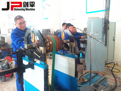Detail Mesin Balancing Rotor Nomer 51