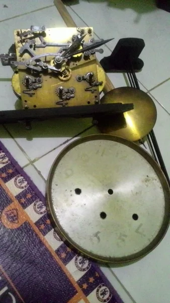 Detail Mesin Jam Junghans Nomer 49