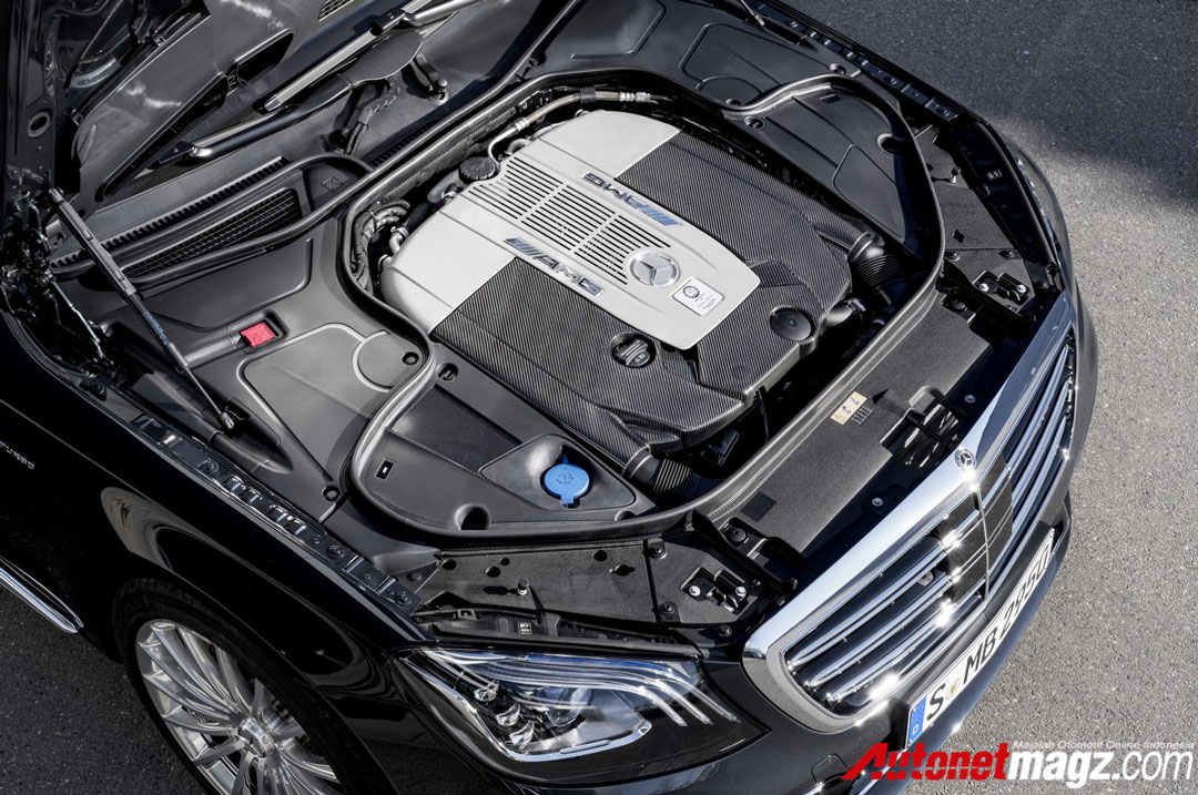 Detail Mesin Mercedes Benz Nomer 11