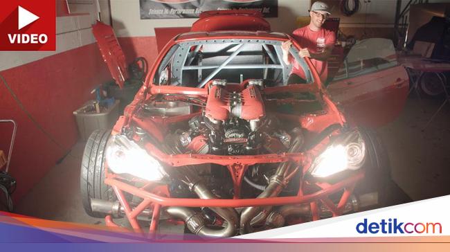 Detail Mesin Mobil Ferrari Nomer 15