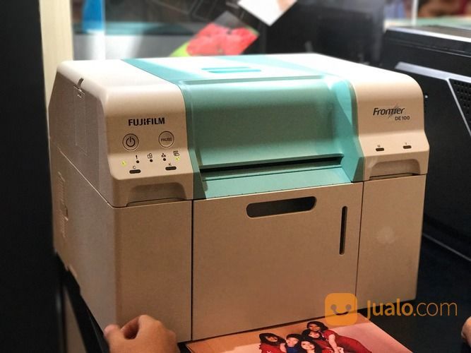 Detail Mesin Pencetak Foto Polaroid Nomer 55