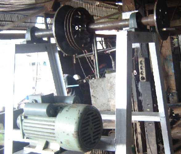 Detail Mesin Tempa Pandai Besi Nomer 37