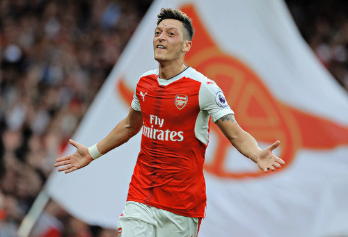 Detail Mesut Ozil Celebration Nomer 32