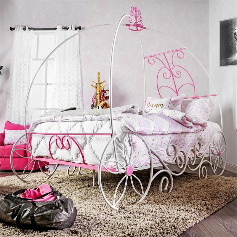 Detail Metal Cinderella Carriage Bed Nomer 31