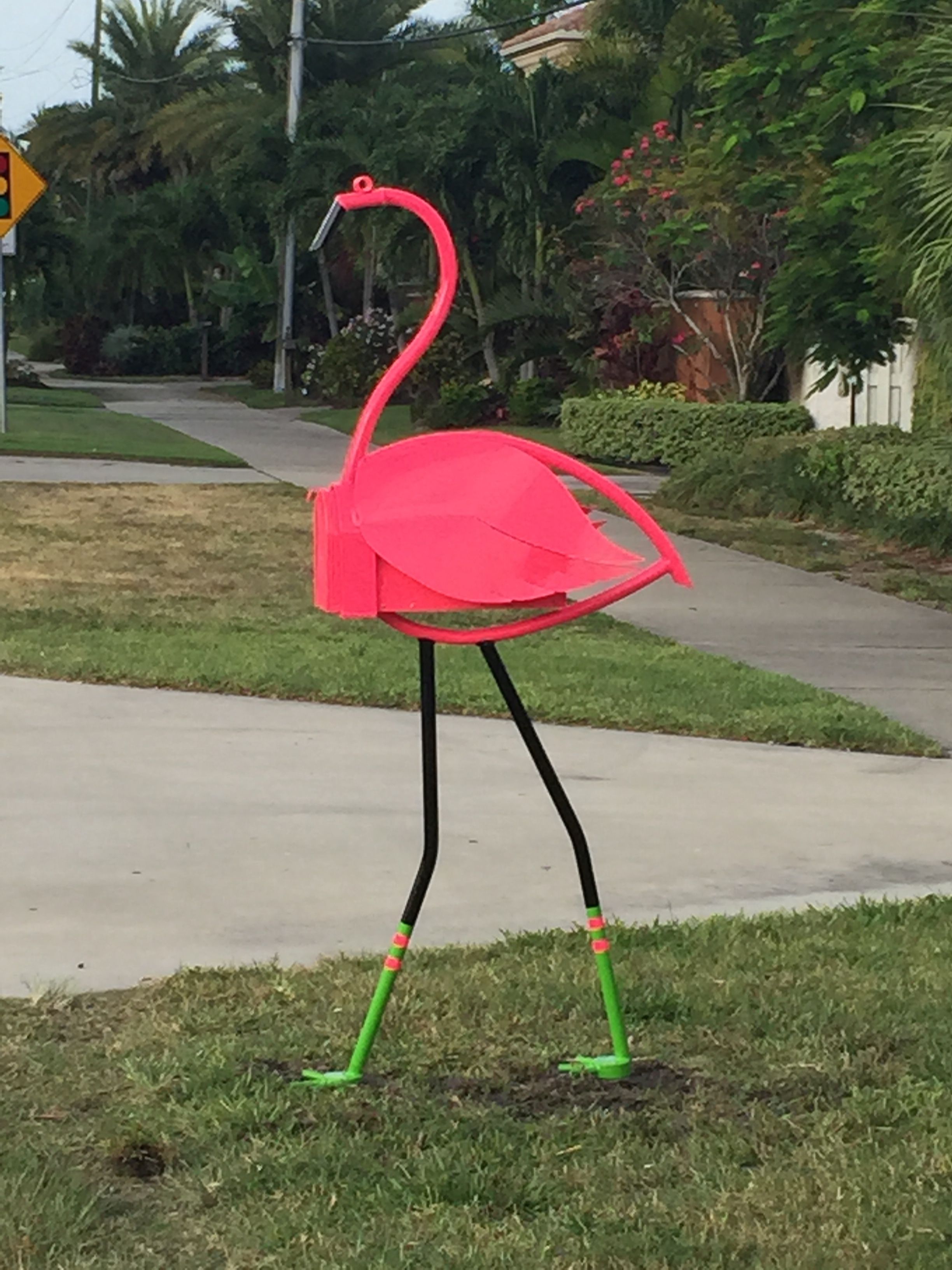 Metal Flamingo Mailbox - KibrisPDR