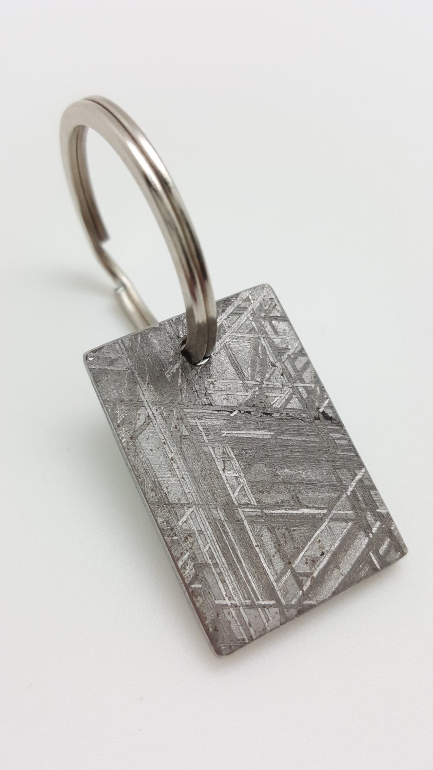 Detail Meteorite Keychain Nomer 4