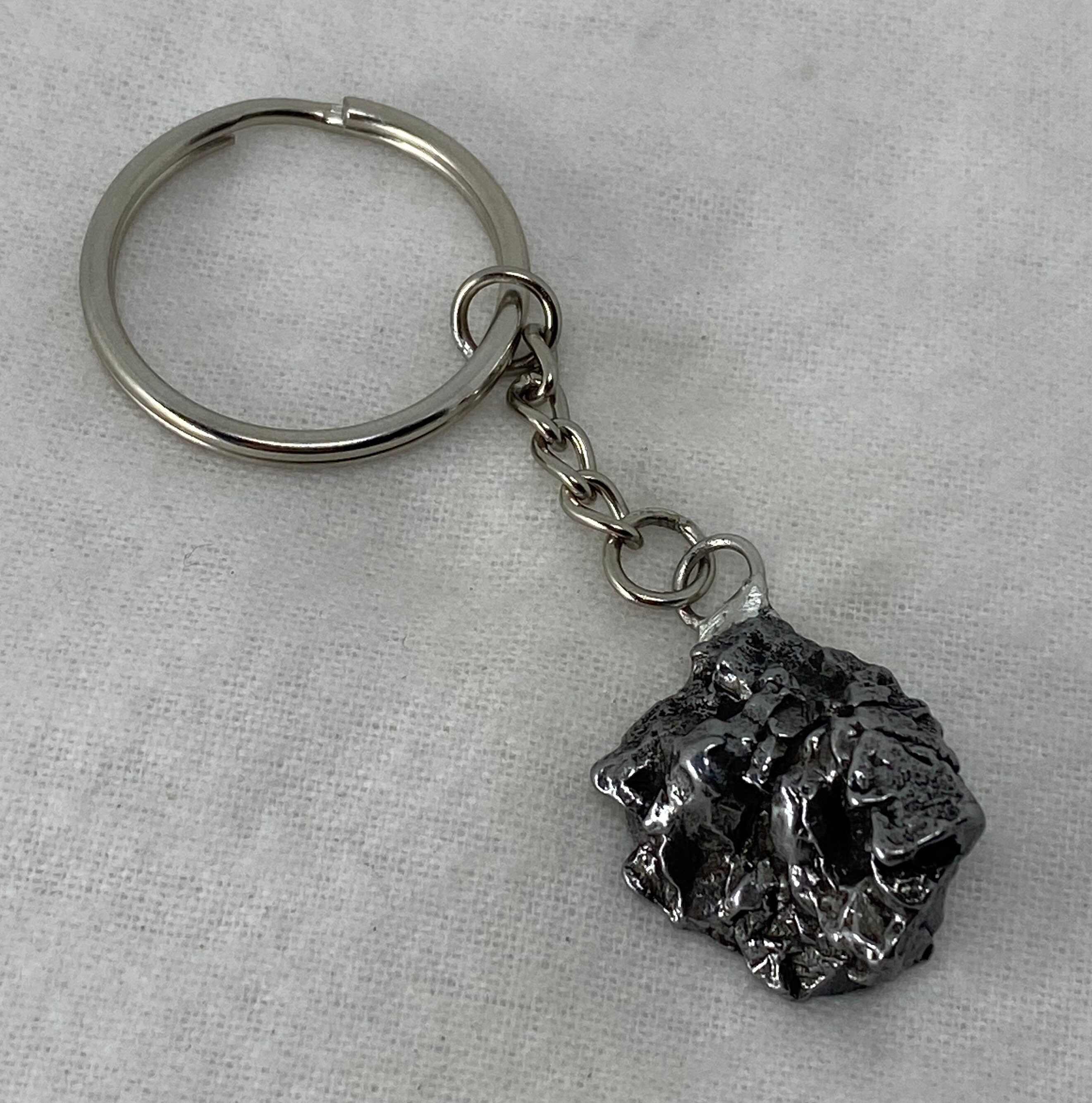 Detail Meteorite Keychain Nomer 10