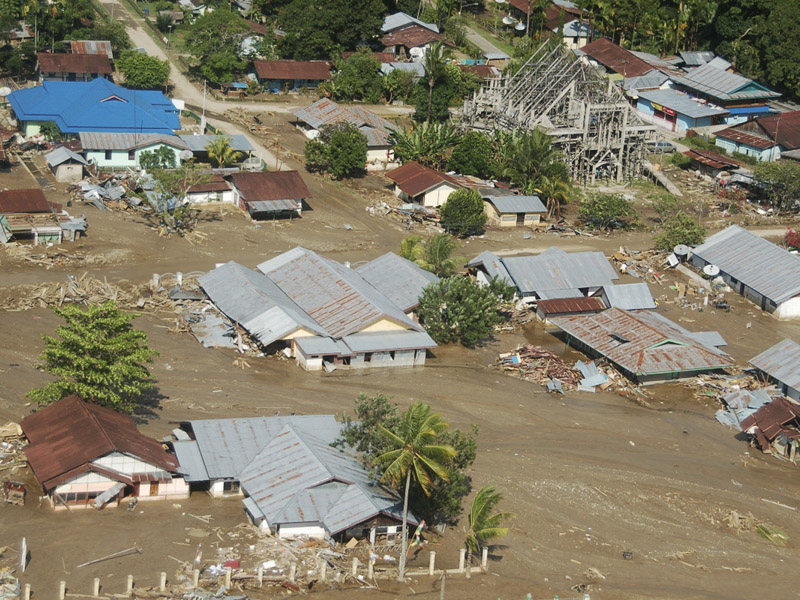 Detail Mewarnai Gambar Bencana Alam Banjir Nomer 51