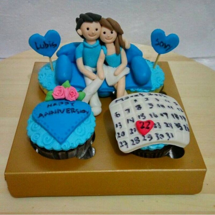 Detail Kue Anniversary Romantis Nomer 31