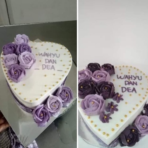 Detail Kue Bentuk Love Anniversary Nomer 45