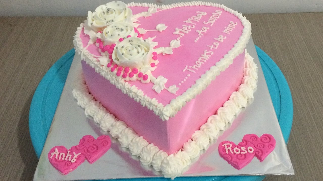 Detail Kue Bentuk Love Anniversary Nomer 7