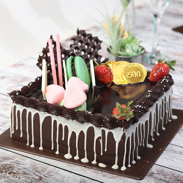 Detail Kue Coklat Ulang Tahun Nomer 36