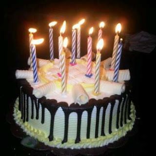 Detail Kue Dan Lilin Ulang Tahun Nomer 2