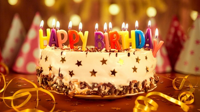 Detail Kue Dan Lilin Ulang Tahun Nomer 3