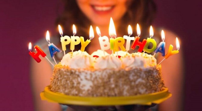 Detail Kue Dan Lilin Ulang Tahun Nomer 18