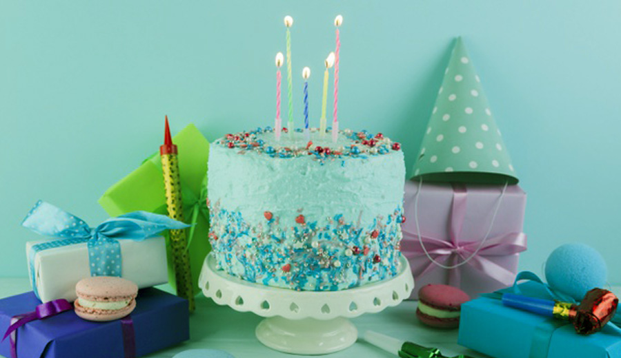 Detail Kue Dan Lilin Ulang Tahun Nomer 39