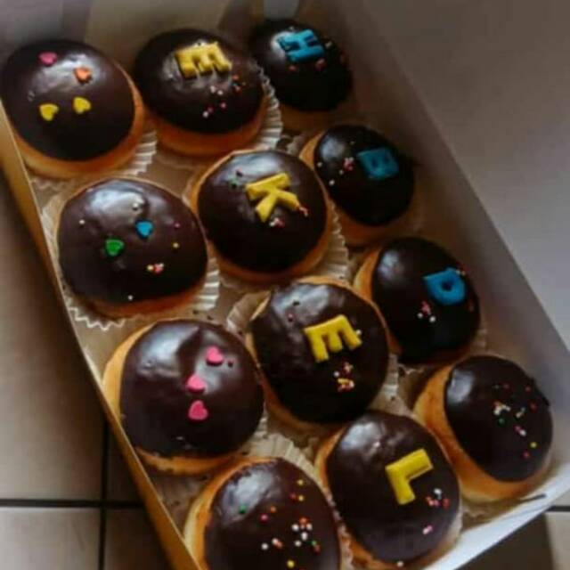 Detail Kue Donat Ulang Tahun Nomer 45