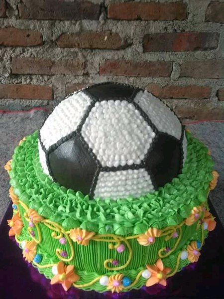 Detail Kue Karakter Bola Nomer 26