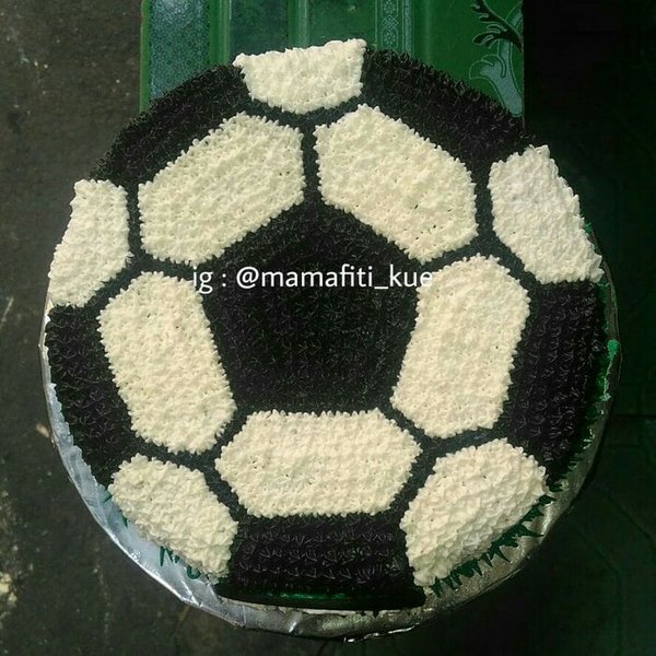 Detail Kue Karakter Bola Nomer 37