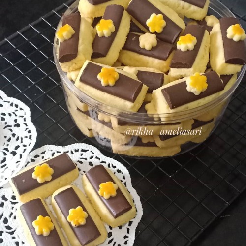 Detail Kue Kering Coklat Stik Nomer 22