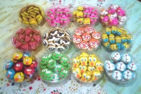 Detail Kue Kering Karakter Kartun Nomer 21