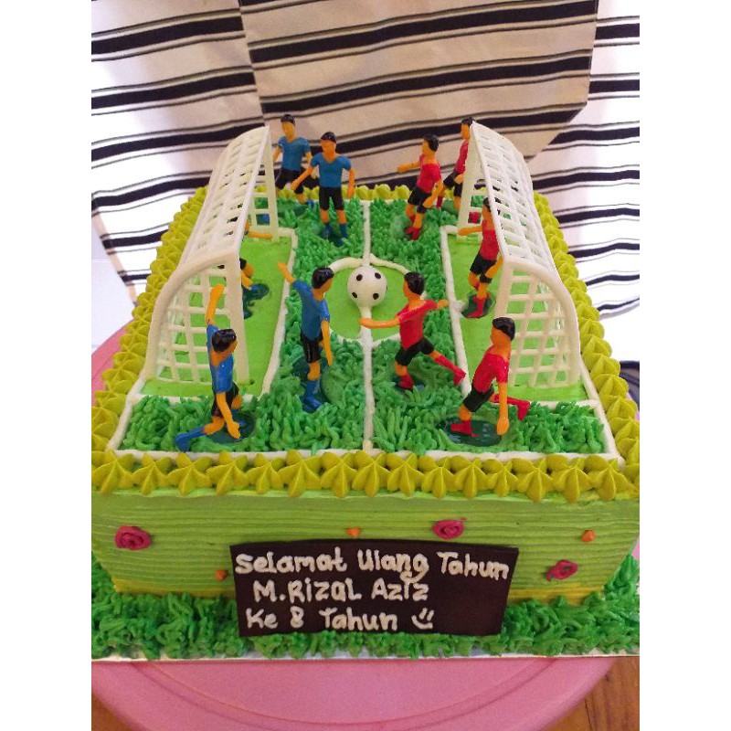 Detail Kue Lapangan Sepak Bola Nomer 3