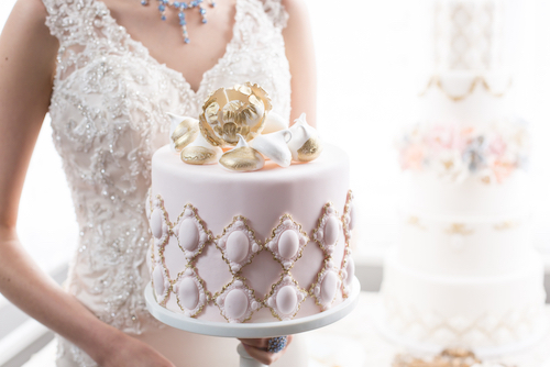 Detail Kue Pengantin Simple Elegan Nomer 16