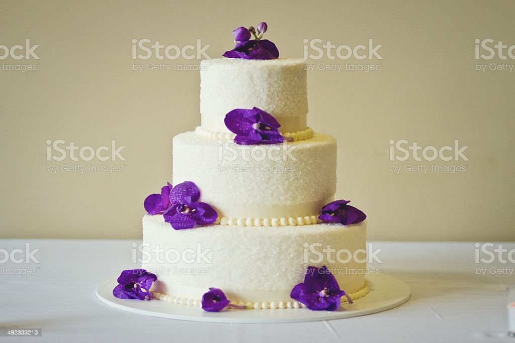 Detail Kue Pengantin Simple Elegan Nomer 50