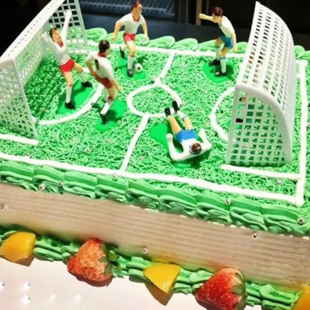 Detail Kue Sepak Bola Nomer 18