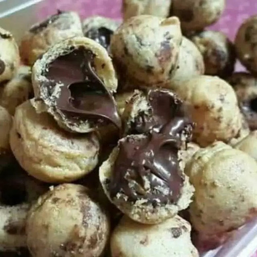 Detail Kue Soes Coklat Nomer 7