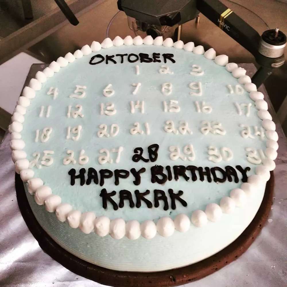 Detail Kue Tart Kalender Nomer 28