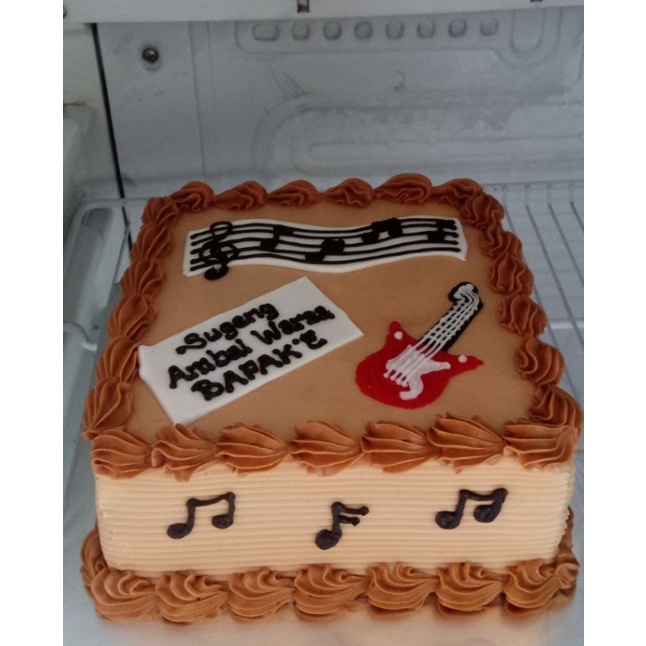 Detail Kue Tart Karakter Gitar Nomer 15