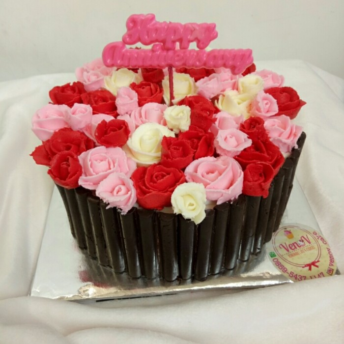 Detail Kue Tart Mawar Merah Nomer 18