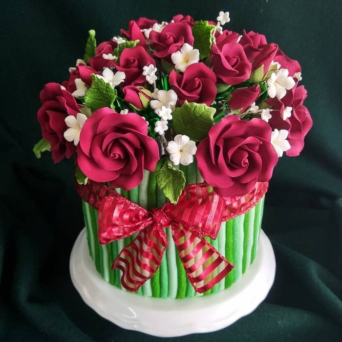 Detail Kue Tart Mawar Merah Nomer 34