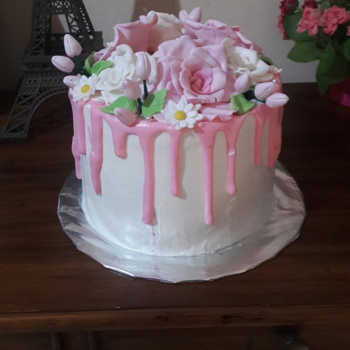 Detail Kue Tart Mawar Merah Nomer 54