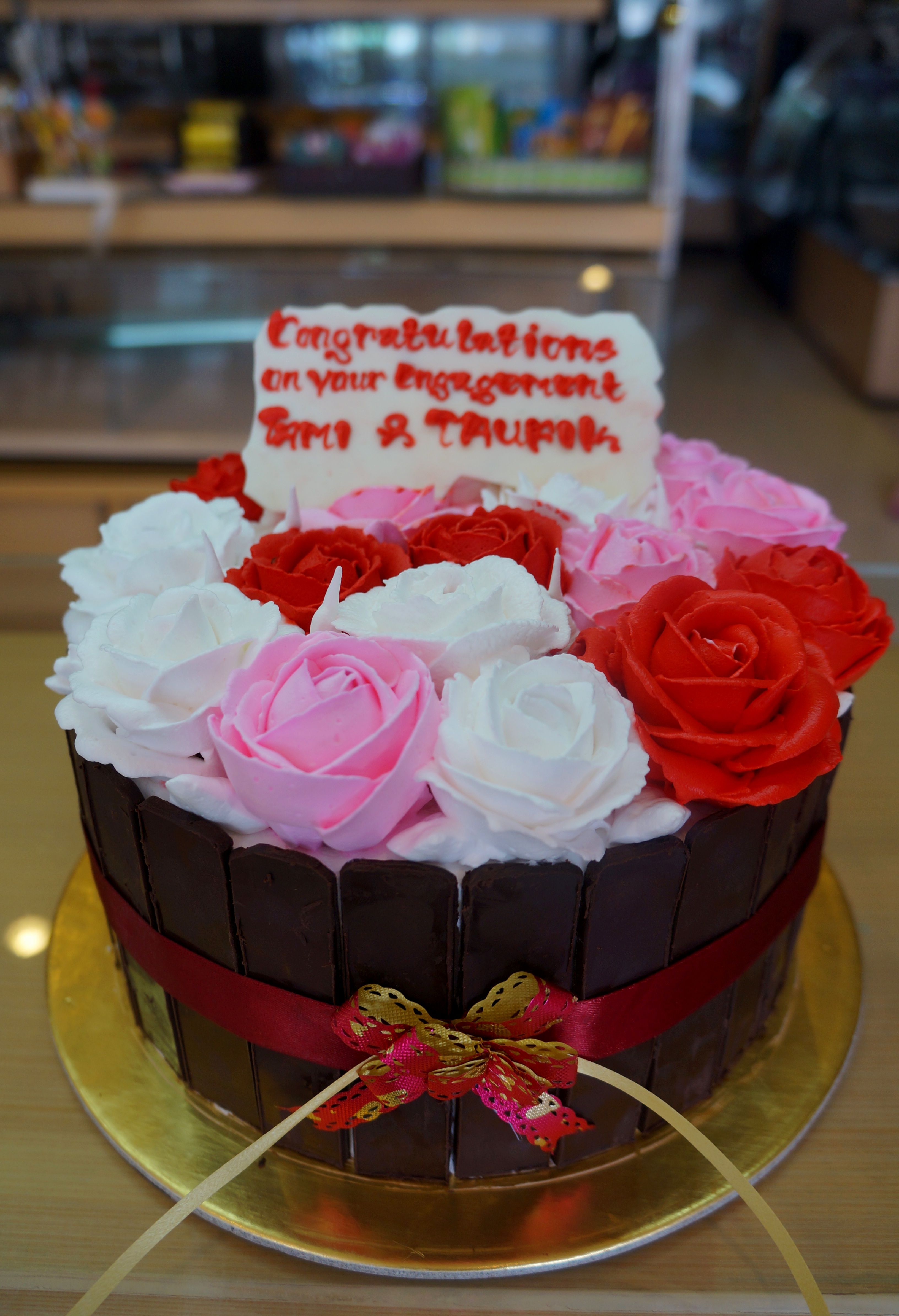 Detail Kue Tart Mawar Merah Nomer 56